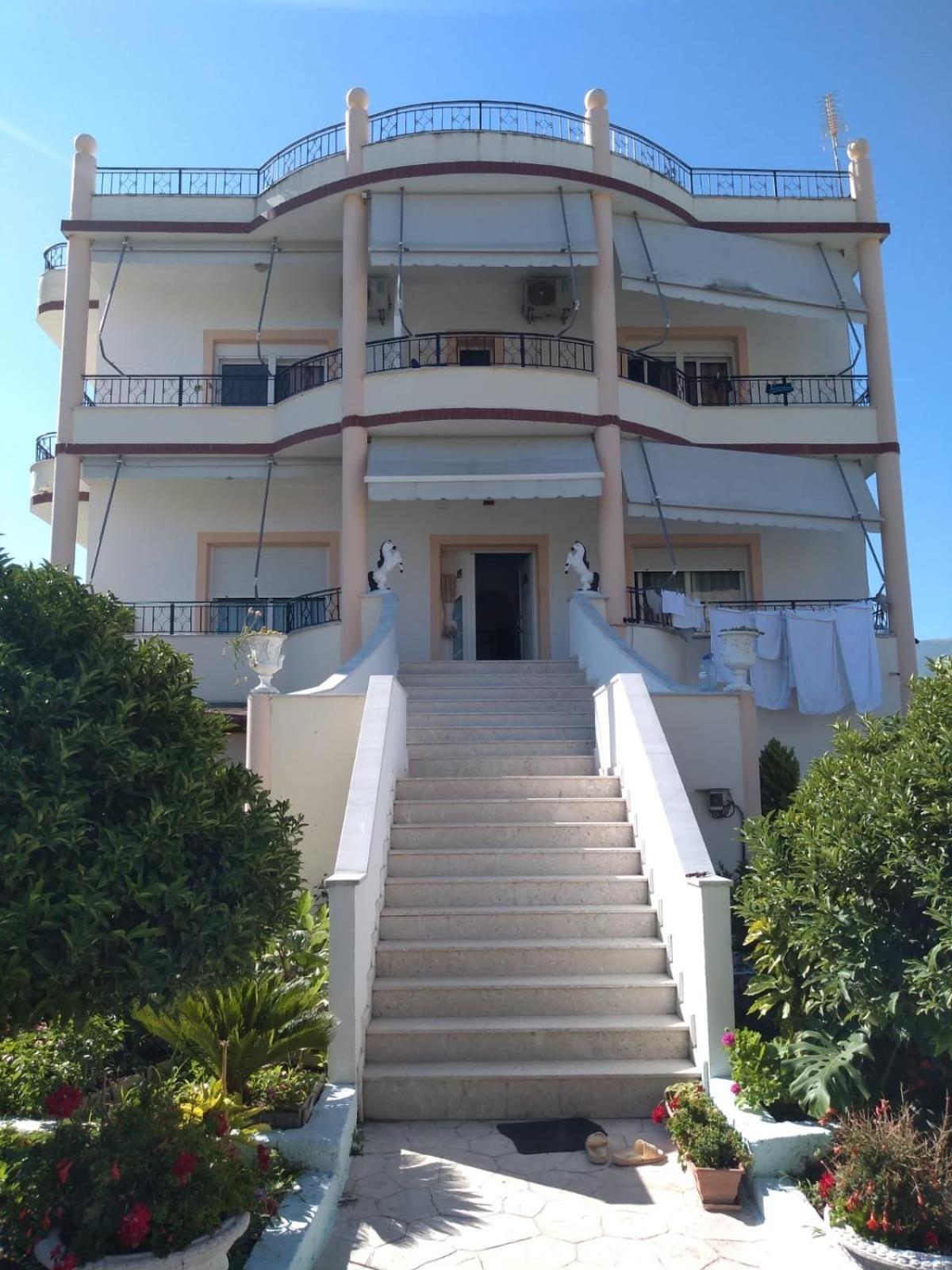 Apartments Rudi Orikum Exterior photo